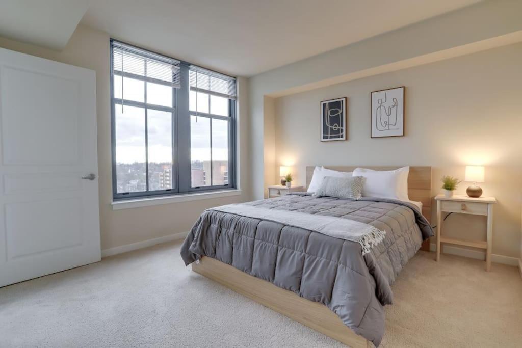 Fantastic 2 Bedroom Condo At Pentagon City 알링턴 외부 사진