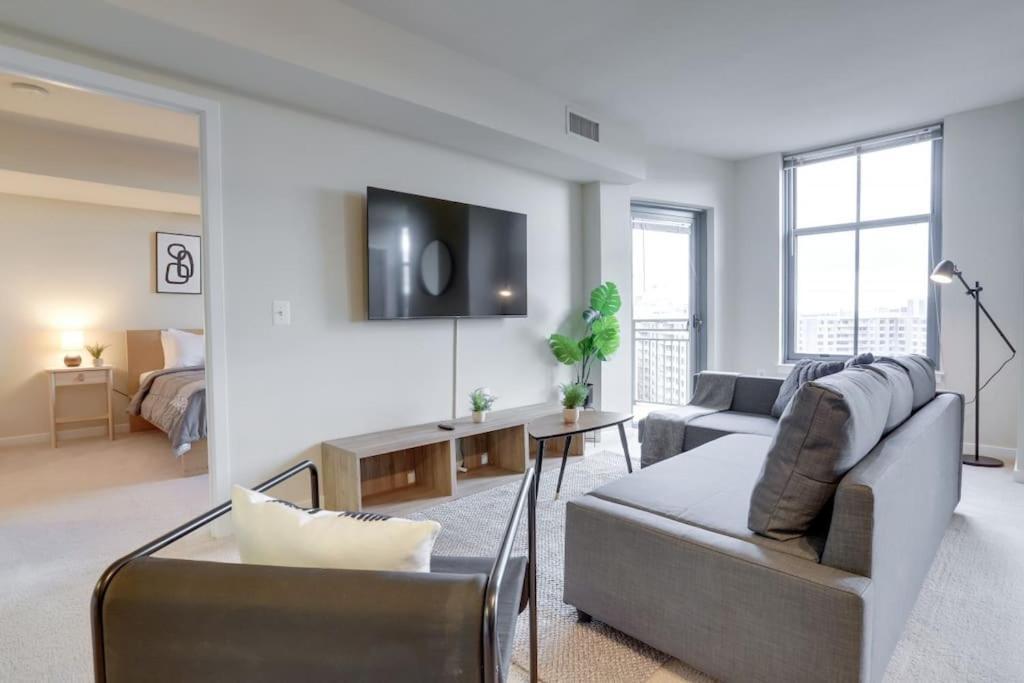 Fantastic 2 Bedroom Condo At Pentagon City 알링턴 외부 사진