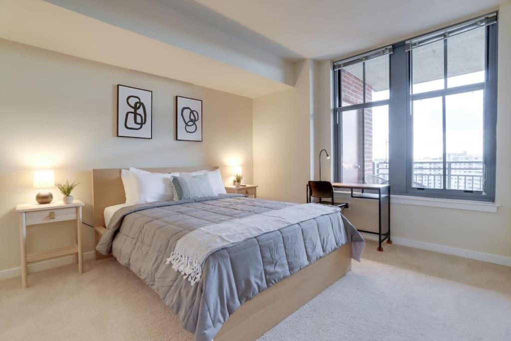 Fantastic 2 Bedroom Condo At Pentagon City 알링턴 외부 사진