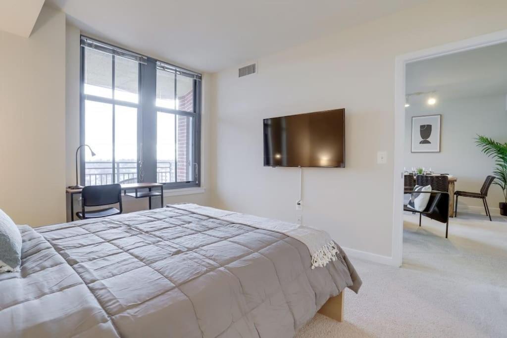 Fantastic 2 Bedroom Condo At Pentagon City 알링턴 외부 사진