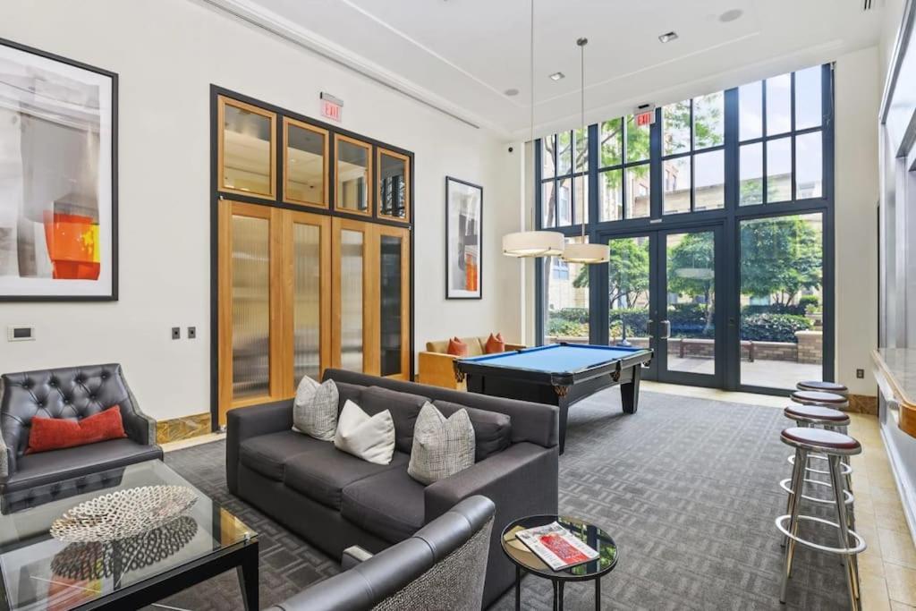 Fantastic 2 Bedroom Condo At Pentagon City 알링턴 외부 사진