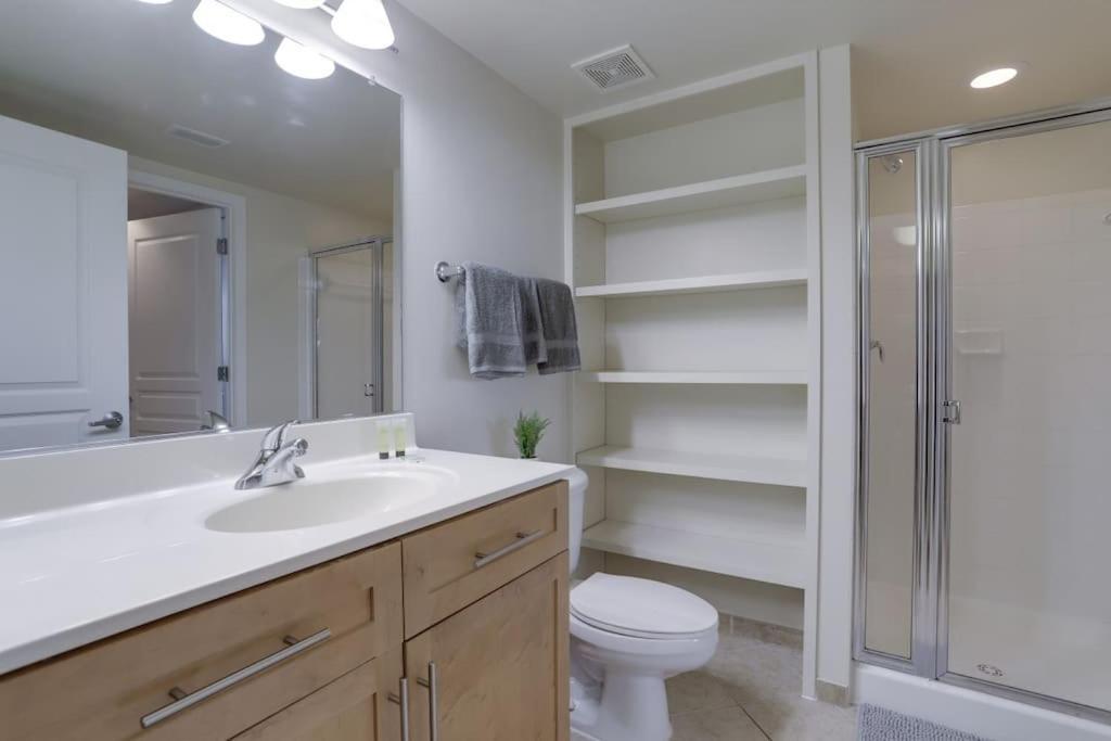 Fantastic 2 Bedroom Condo At Pentagon City 알링턴 외부 사진